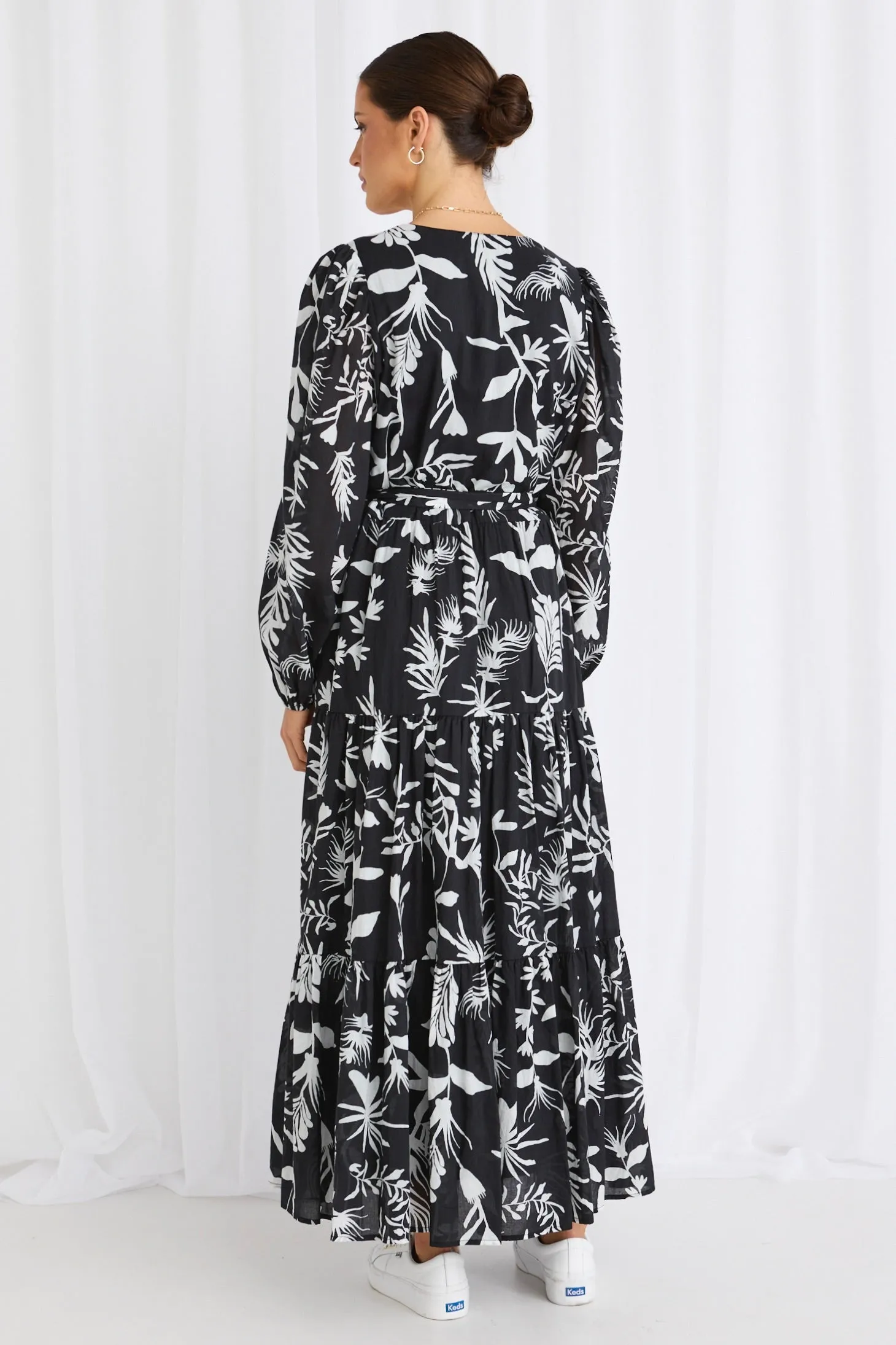 Aria Black & White LS V Neck Tiered Maxi Dress