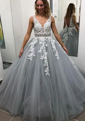 Ball Gown Sleeveless Long/Floor-Length Tulle Prom Dress With Lace Appliqued Beading