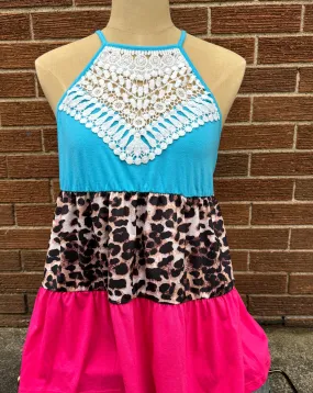 Color Block Tank Top with White Lace