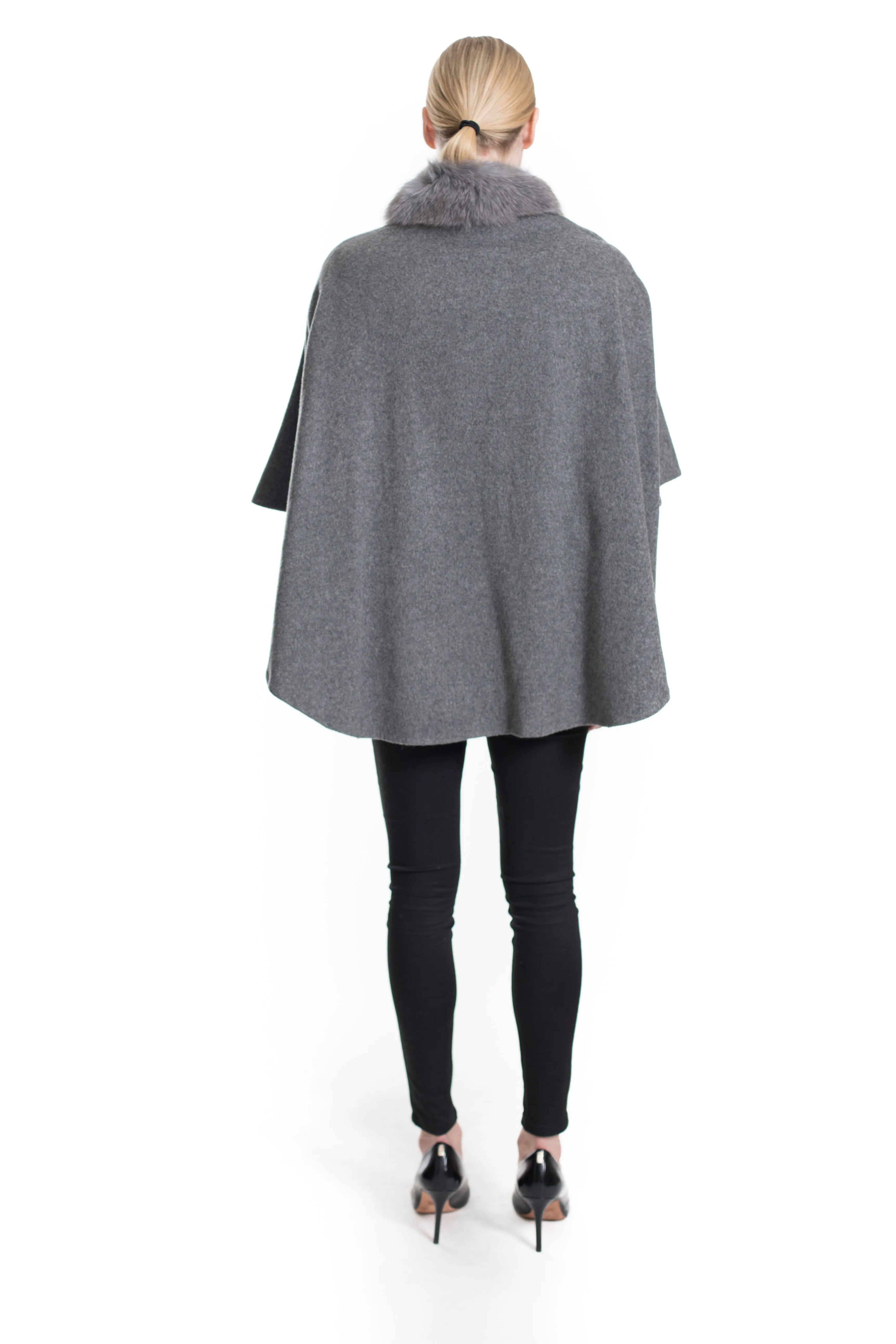 GERA - Cashmere Cape with Fox Fur