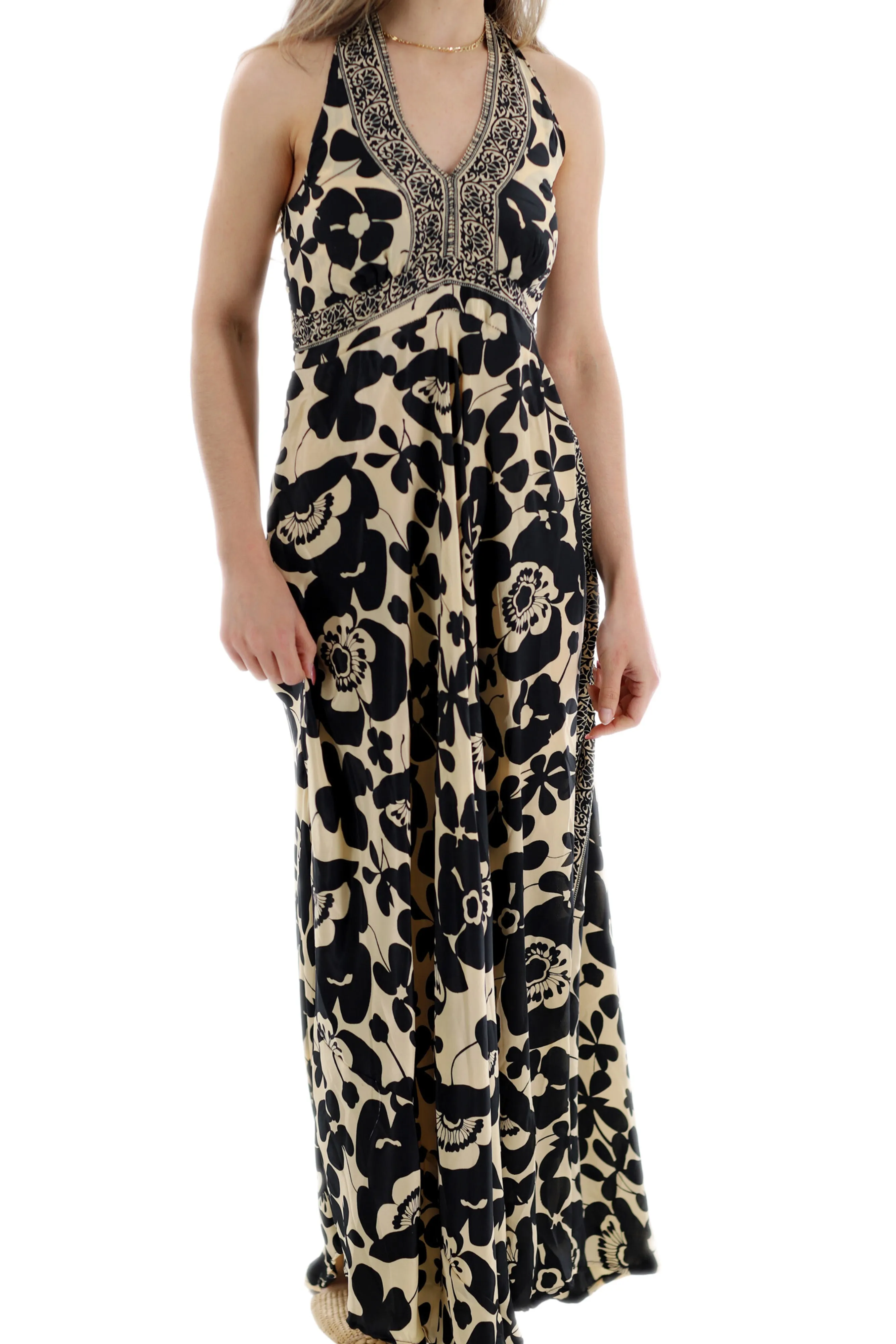 Long Flowy Floral "Romina" Maxi dress in Black/White