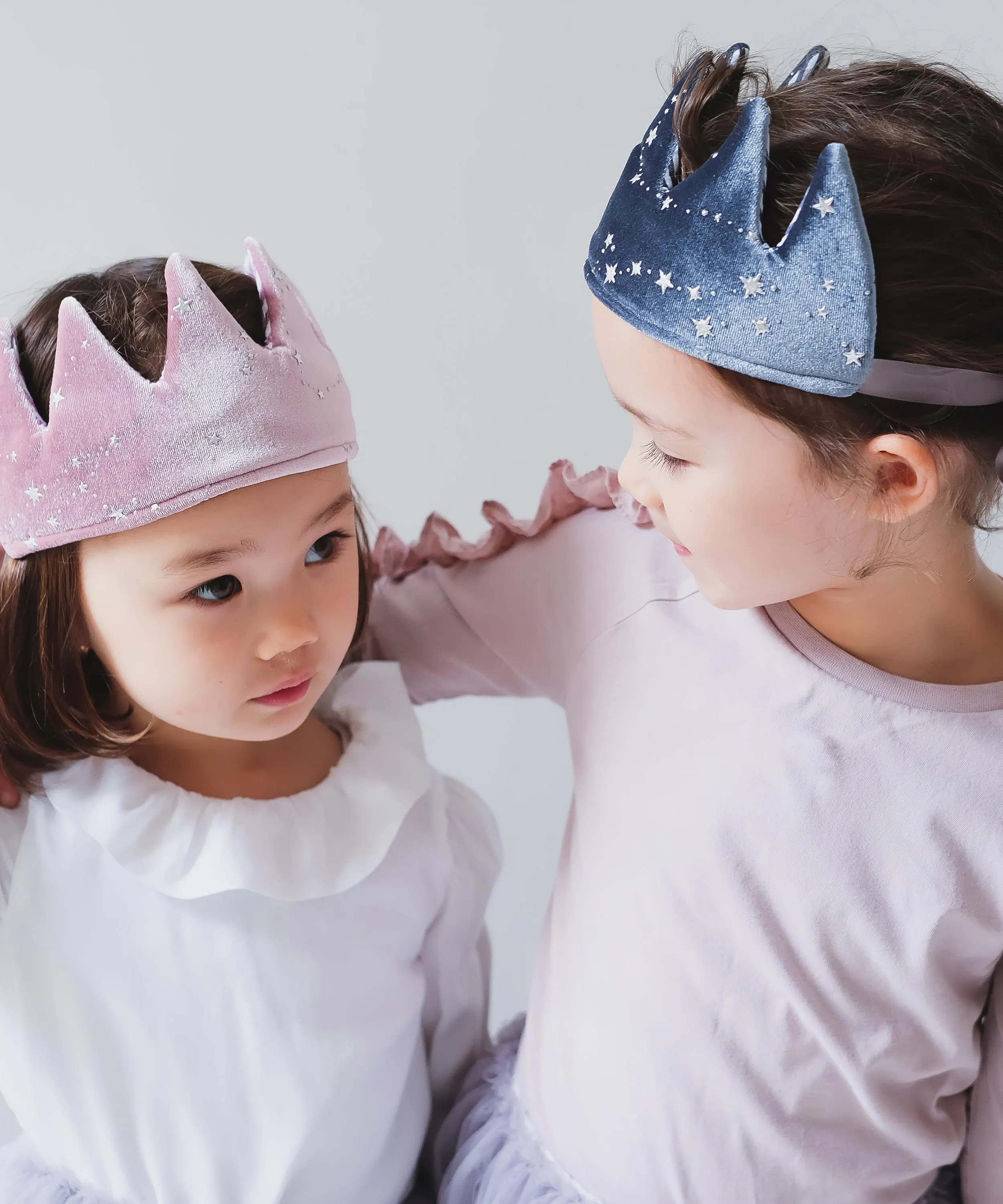 Mimi & Lula Mystical Velvet Crown Grey