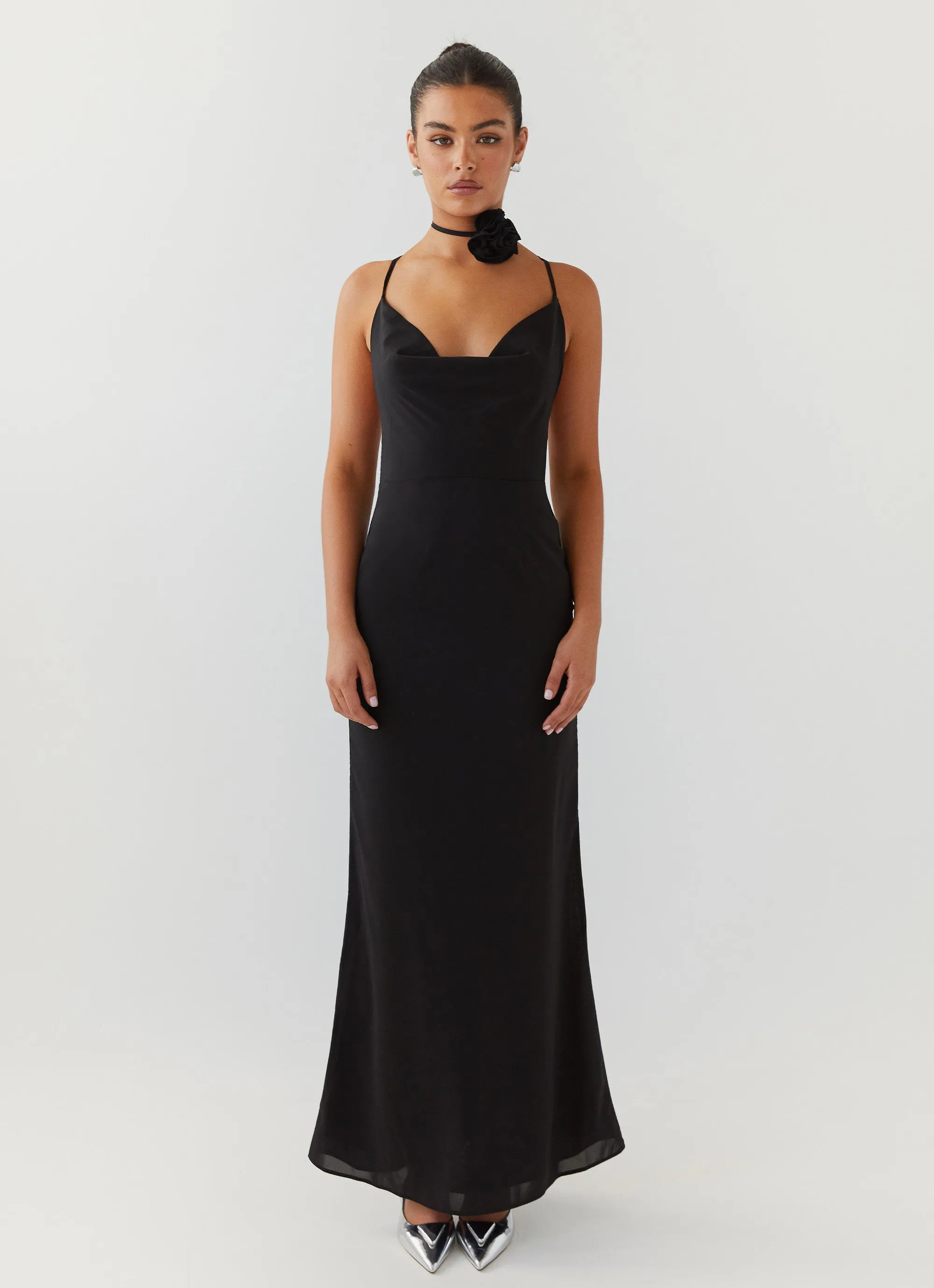 Royal Charm Rose Maxi Dress - Black