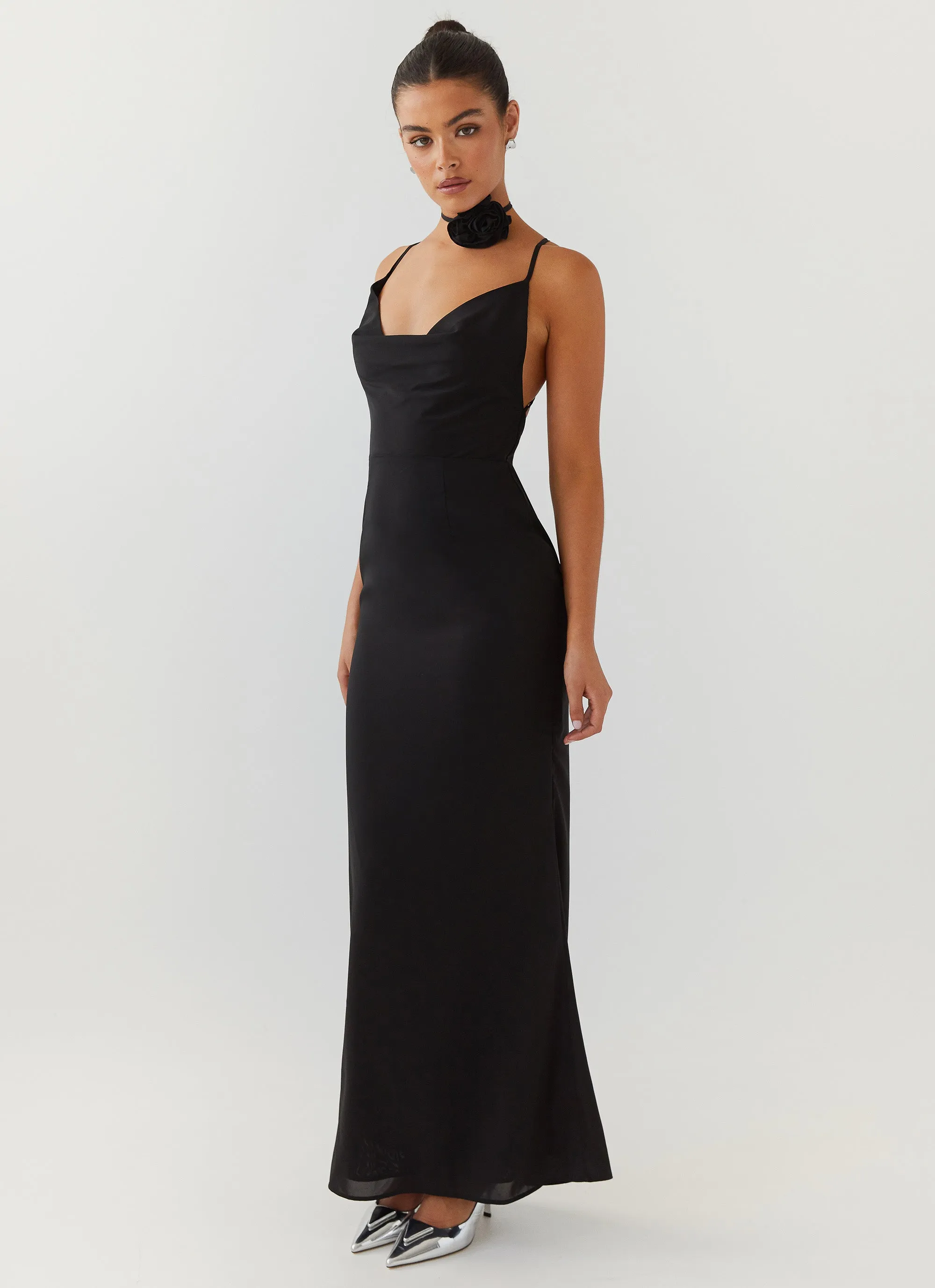 Royal Charm Rose Maxi Dress - Black