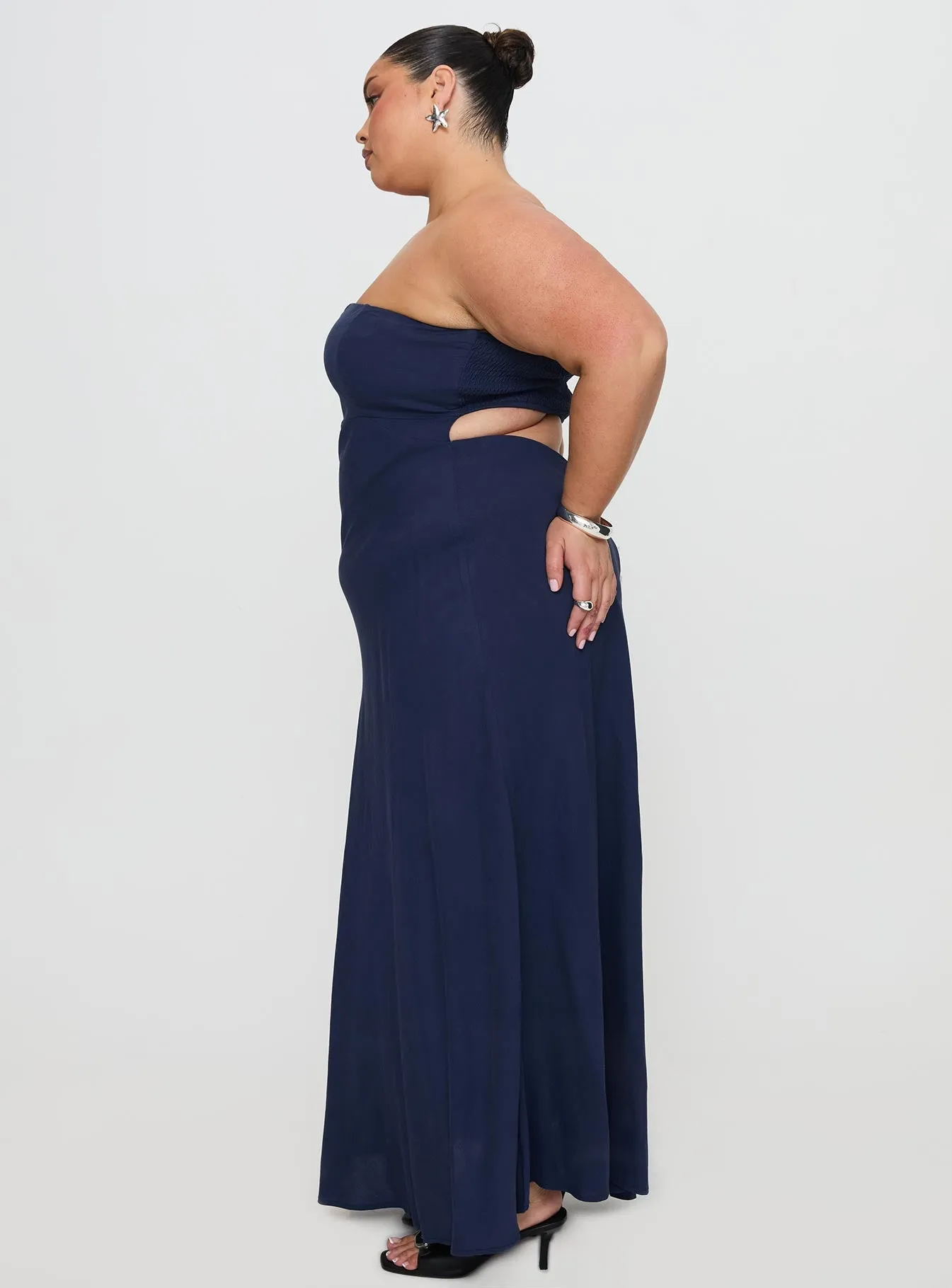 Yahir Strapless Maxi Dress Navy Curve