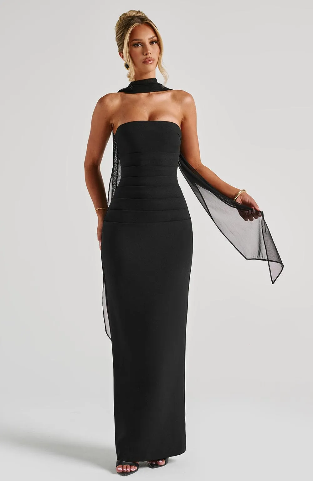 Yulia Maxi Dress - Black